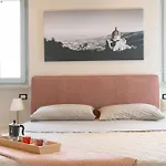 Luana Villa Cortona